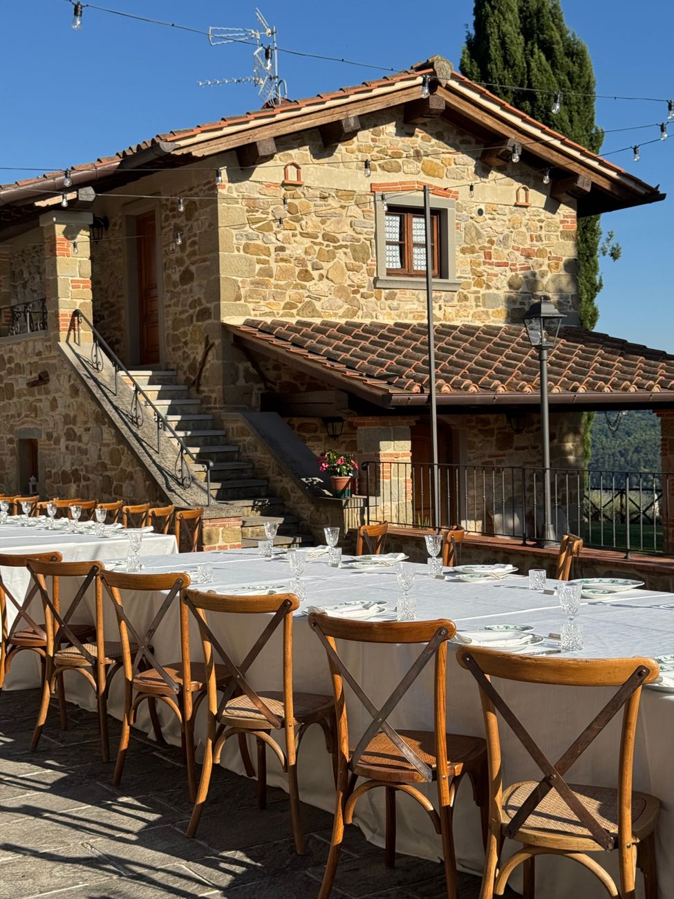 Rustic Tuscan table setting